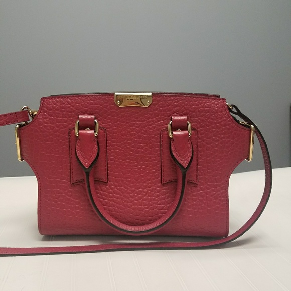Small Burberry Clifford red - Picture 1 of 8